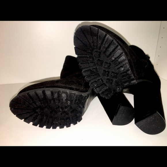 BLACK SUEDE HEELED BOOTS - Picture 4 of 4